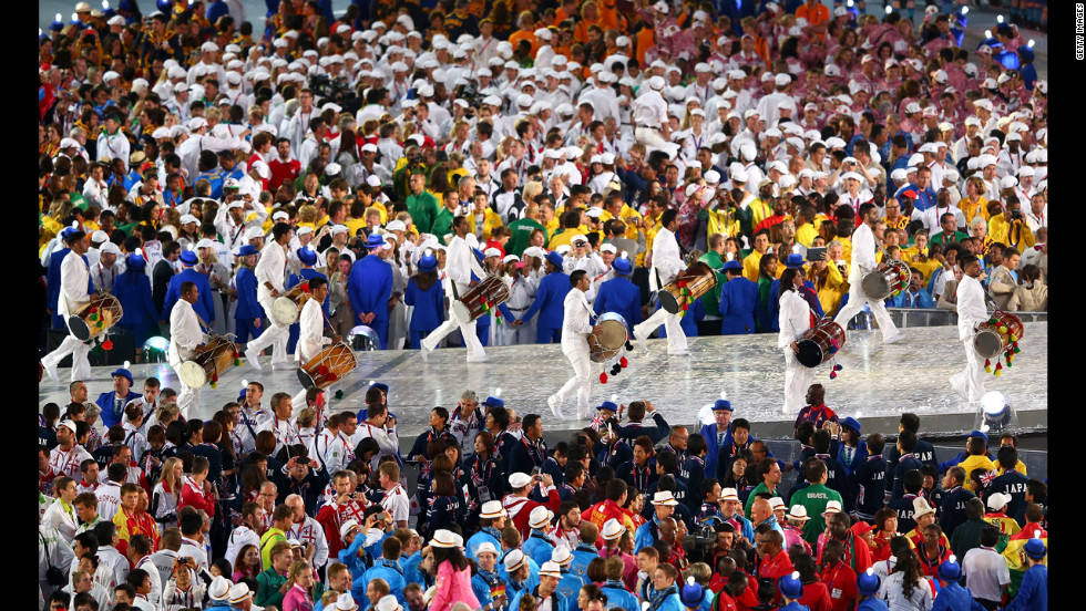 The road to Rio is celebrated during the closing ceremony.