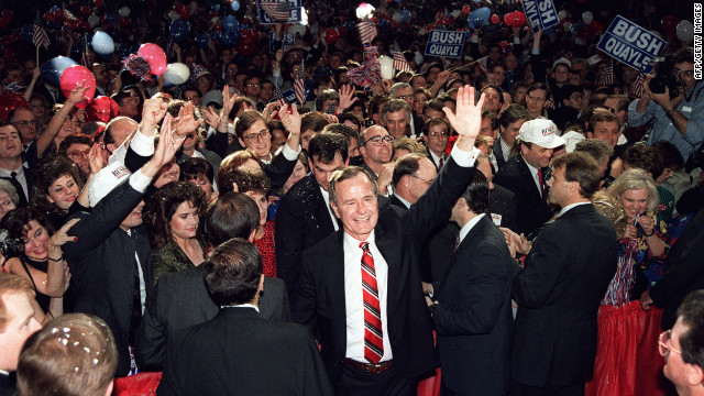 HOUSTON, TX - NOVEMBER 8: President-elect George Bush wades through the crowd 08 November 1988 following his acceptance speech at the Brown Convention Center, in Houston. AFP PHOTO MIKE SPRAGUE (Photo credit should read MIKE SPAGUE/AFP/Getty Images) 
