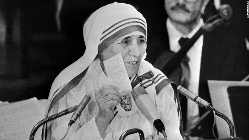 Mother Teresa delivers a speech after receiving her Nobel Peace Prize on December 10, 1979, in Oslo, Norway.