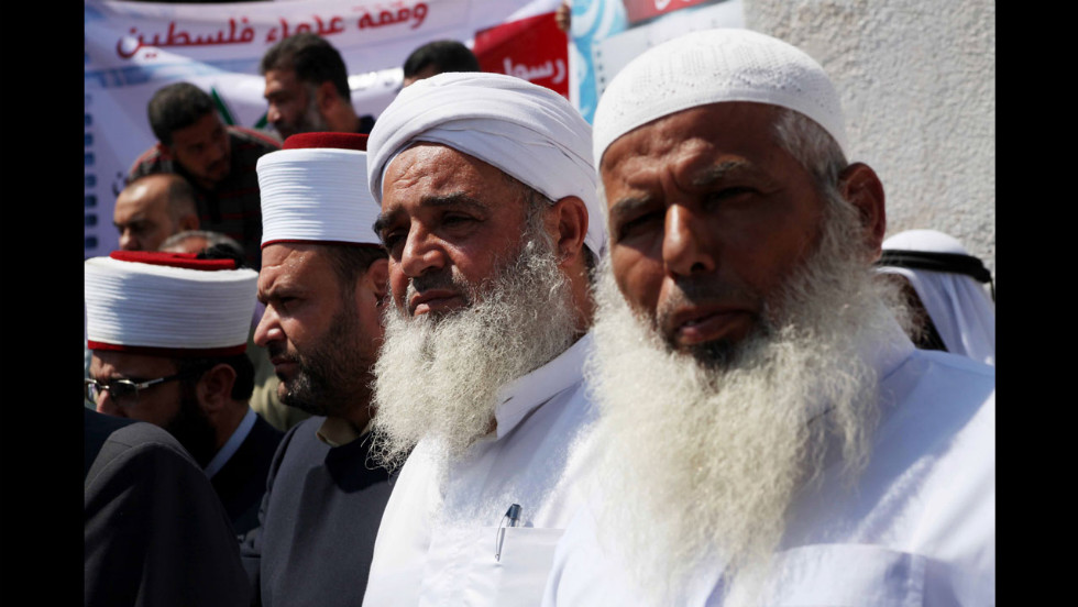 Palestinians protest the movie &quot;Innocence of Muslims&quot; in front of the Legislative Council in Gaza City on Thursday.