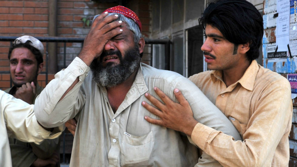 9 dead in Pakistan blast - CNN