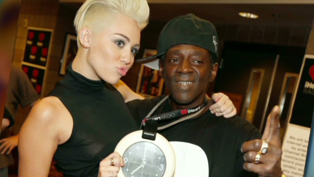 is new york still dating flavor flav married