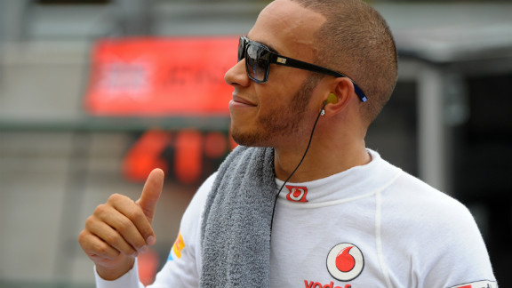 lewis hamilton joins mercedes