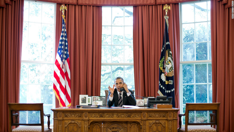 Obama talks on the phone with Prime Minister Benjamin Netanyahu of Israel in the Oval Office on Friday, September 28.