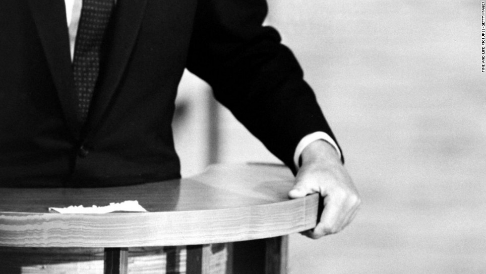 A closeup shows Kennedy&#39;s hand during the debates.