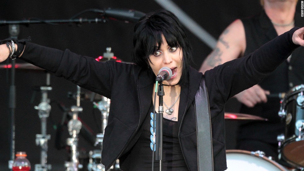 Joan Jett switches from Macy's South Dakota float after protest - CNN