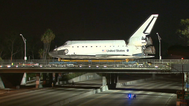 Shuttle Endeavour wheeled through L.A.