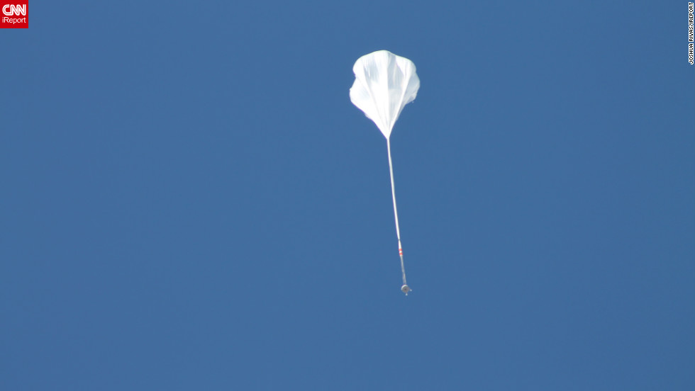 &lt;a href=&quot;http://ireport.cnn.com/docs/DOC-858210&quot;&gt;CNN iReporter Joshua Rivas&lt;/a&gt; watched Baumgartner ascend in a capsule attached to a helium balloon.