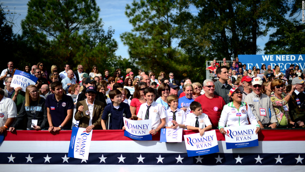 Supporters of Mitt Romney attend a campaign rally in Chesapeake, Virginia, on Wednesday, October 17.