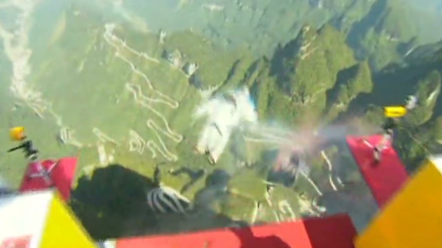 Wingsuit flier Victor Kovats dies after cliff crash horror - CNN