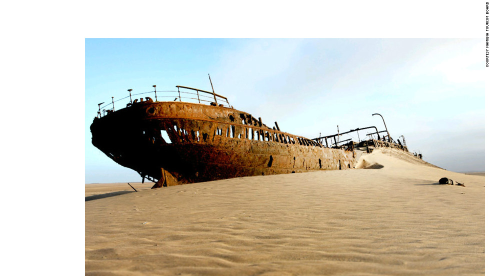 Along the northwest of the country, the Skeleton Coast is one Namibia&#39;s most evocative regions. It gained its name from the number of ships that foundered in its treacherous waters. 
