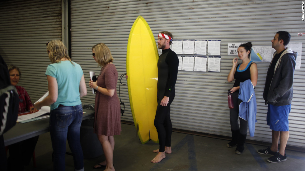 Mike Wegart, 30, stood in line to vote at the Venice Beach lifeguard station in Los Angeles. 