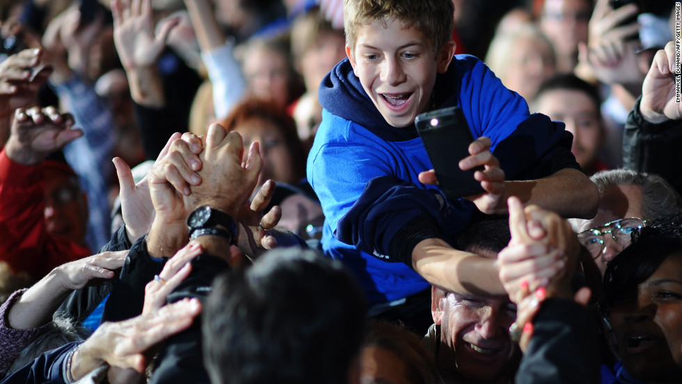 Romney reaches out to supporters Monday in Columbus, Ohio.