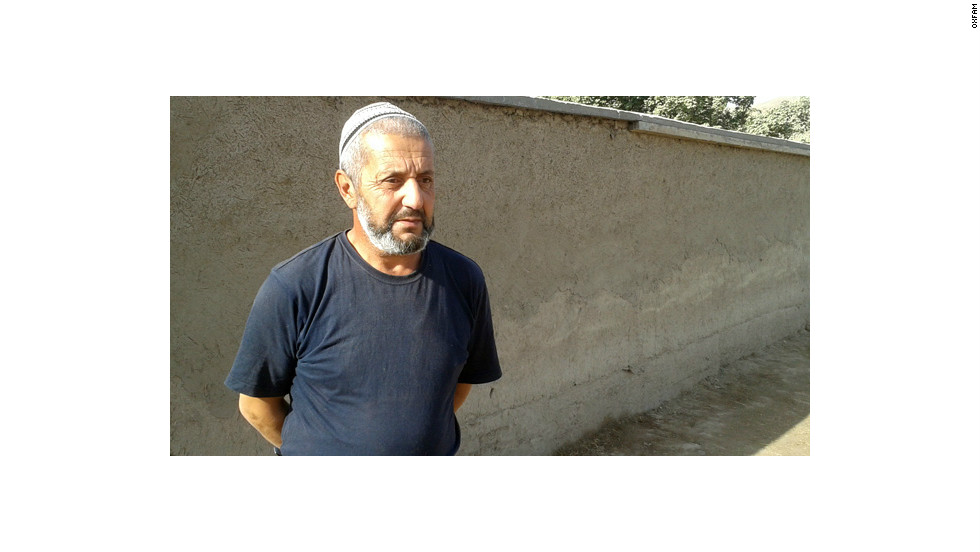 Tajikistan builder Zoirov Otakhon: I have a very difficult life. The flour price was 110 somoni ($23) last year - the same amount I earn from [selling] 600 bricks.