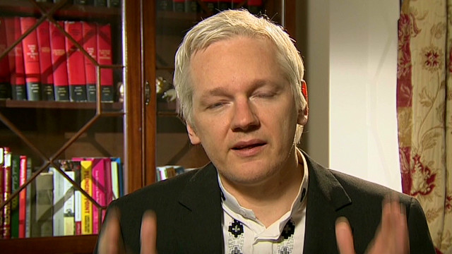 Assange dodges Ecuador asylum question