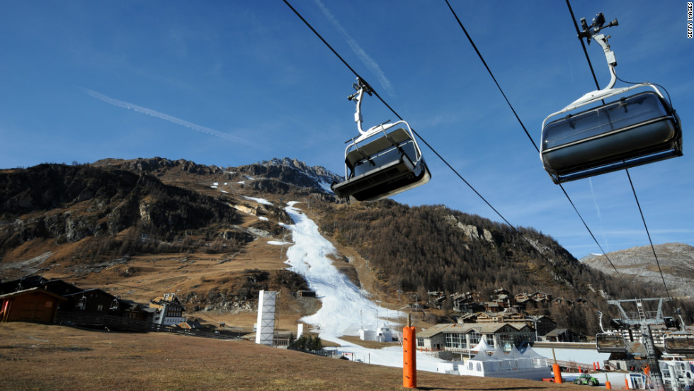 The 2011 &quot;Criterium de la Premiere Neige&quot; race had to be canceled due to a lack of snow on Val d&#39;Isere&#39;s slopes. Hours after the decision was taken to call it off, the village was covered by a downfall but it was too late.