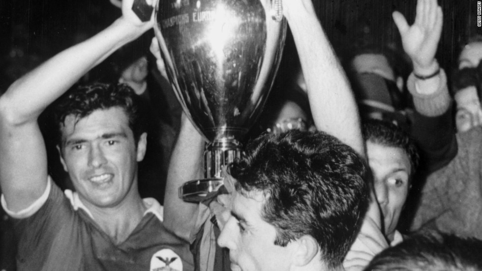 Guttmann led Benfica to glory in the 1961 European Cup final, beating Barcelona 3-2. After arriving at the club from Porto in 1960, Guttmann immediately fired 20 of his squad before going on to win the Portuguese league title two years in a row.