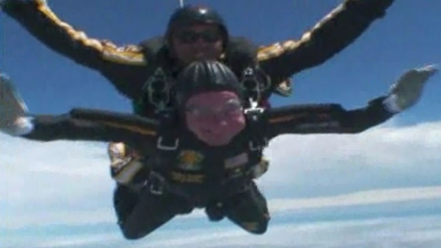 2009: Bush skydives for 85th birthday