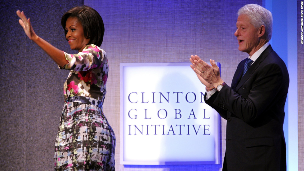 At the annual Clinton Global Initiative in September 2010, the first lady played up her passion for prints with a Moschino Cheap &amp;amp; Chic multipatterned chemise that featured hothouse flowers on top and a digital print on the bottom, Taylor noted.