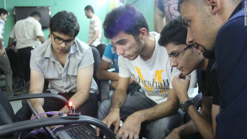Fikra Space member Mujtaba Zuhair experiments with some open-source technology at Baghdad&#39;s first hackerspace.