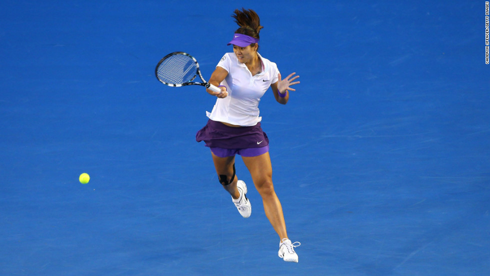 Li Na rips a forehand Saturday. Li was also a finalist in the 2011 Australian Open. 
