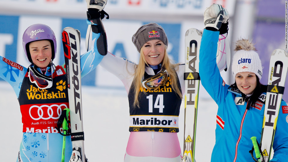 From left, Tina Maze of Slovenia who came in second, Vonn who took first, and Anna Fenninger of Austria who took third celebrate after the Audi FIS Alpine Ski World Cup for women&#39;s giant slalom on January 26, 2013, in Maribor, Slovenia. 