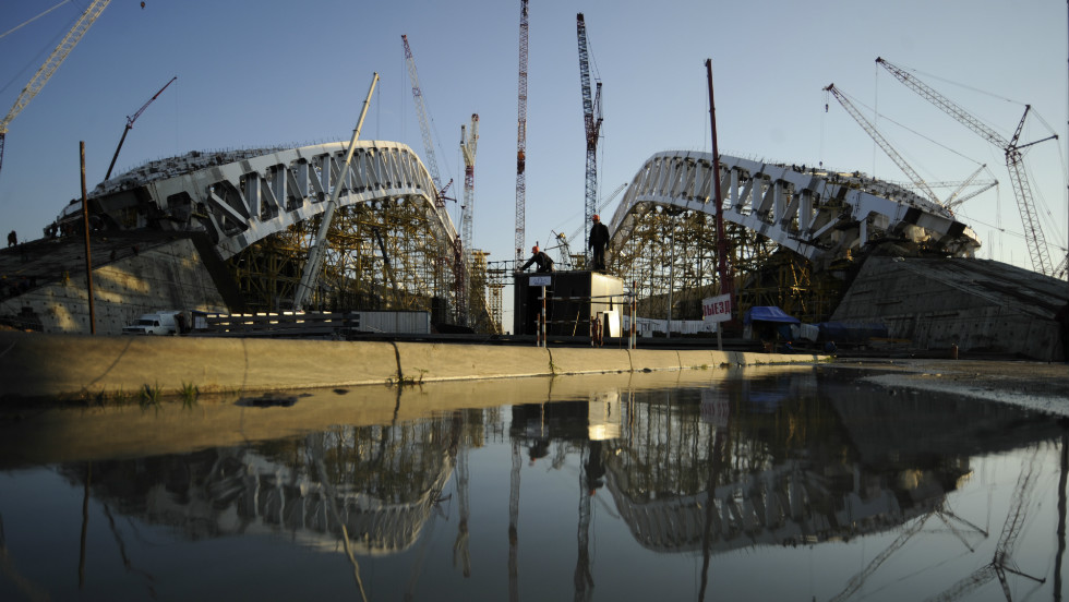 With a year to go before the 2014 Winter Olympics in Sochi, the Russian organizers are seeking to complete one of the world&#39;s largest construction projects.