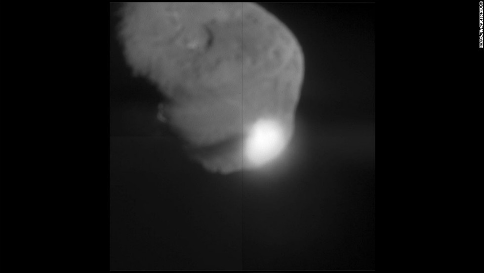 On July 3, 2005, NASA&#39;s Deep Impact fly-by spacecraft dropped its &quot;impactor&quot; probe into the path of Comet Tempel 1. There was a bright flash as the probe hit the comet. The images were beamed around the world in near real time on NASA TV and over the Internet. Orbiting telescopes watched from space and astronomers on the ground captured images, too. 