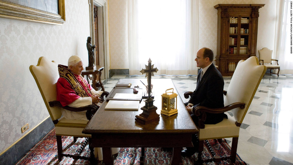 Benedict meets Prince Albert II of Monaco at the pope&#39;s private library  in Vatican City in December 2005.
