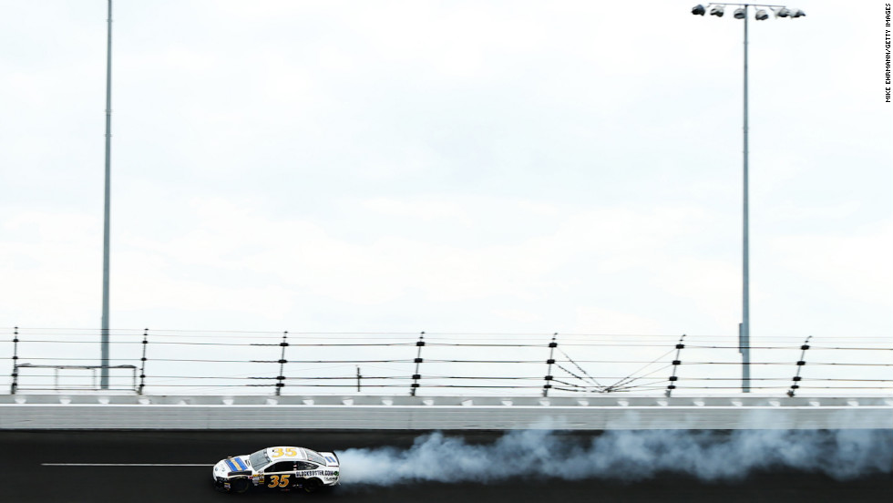 Josh Wise&#39;s car blows lots of smoke.