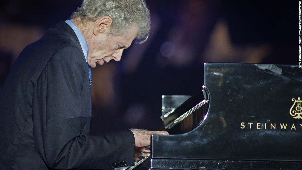 &lt;a href=&quot;http://www.cnn.com/2013/02/27/showbiz/van-cliburn-obit/index.html&quot;&gt;Van Cliburn&lt;/a&gt;, the legendary pianist honored with a New York ticker-tape parade for winning a major Moscow competition in 1958, died on February 27 after a battle with bone cancer, his publicist said. He was 78.