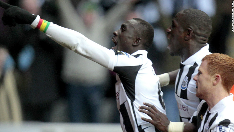 Senegal international Papiss Cisse grabbed an injury time winner as Newcastle United beat Stoke 2-1 at St James&#39; Park.