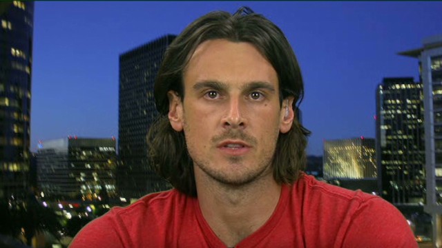 Kluwe: Risk in being openly gay in NFL