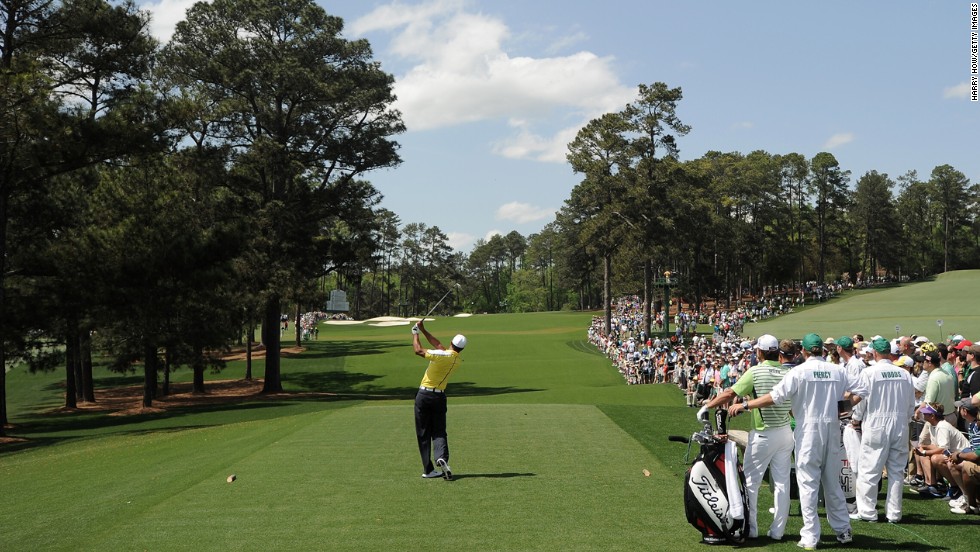 Tiger Woods plays his tee shot on the third hole during the second round.