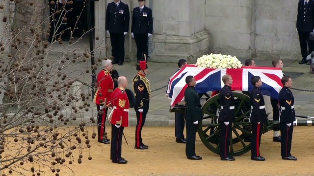 UK pauses to bid farewell to Thatcher