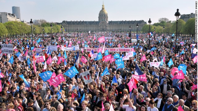 French Lawmakers Approve Same Sex Marriage Bill Cnn