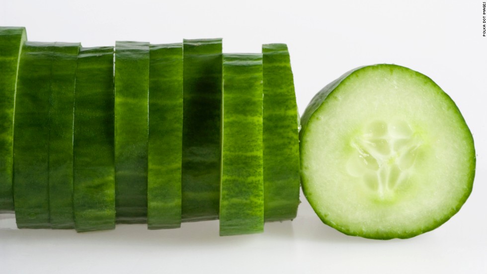 The number of salmonella infections linked to cucumbers continues to soar. Four people have died in this year&#39;s ongoing outbreak, according to the Centers for Disease Control, which has reported more than 800 cases.