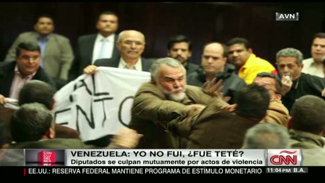 cnnee video venezueal deputies accuse each other for fight_00010911.jpg