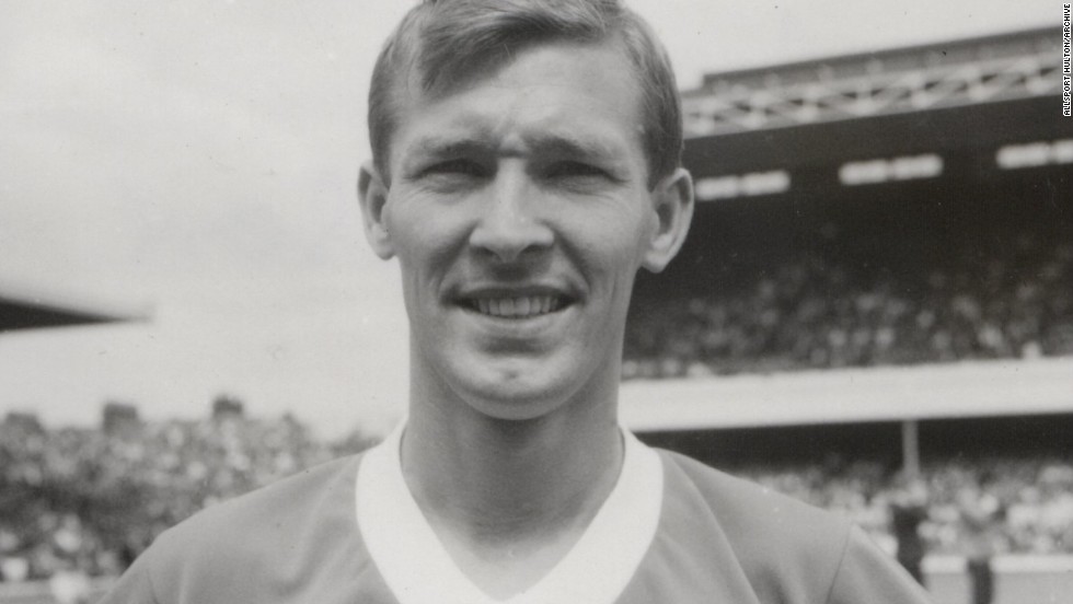 As a player, Ferguson was a prolific goalscorer for Scottish clubs St. Johnstone and Dunfermline, but his big move to Glasgow Rangers in 1967 proved disappointing and he left two years later. He ended his playing days at Ayr in 1974 without winning a major honor.