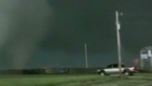 er der Tilståelse Mægtig Storm chasers killed in Oklahoma tornado - CNN Video
