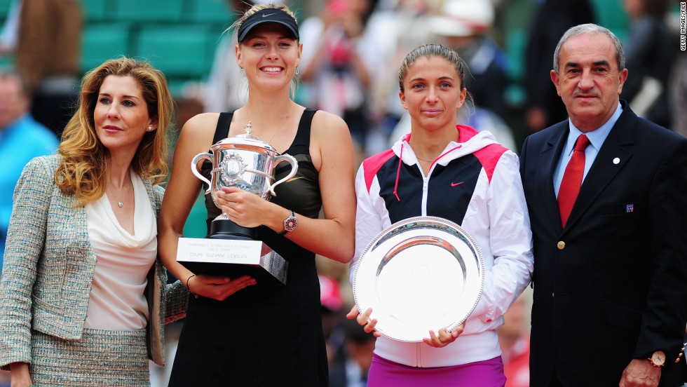 Seles was back at Roland Garros in 2012, when she presented the winner&#39;s trophy to Maria Sharapova after the Russian defeated Sara Errani of Italy.