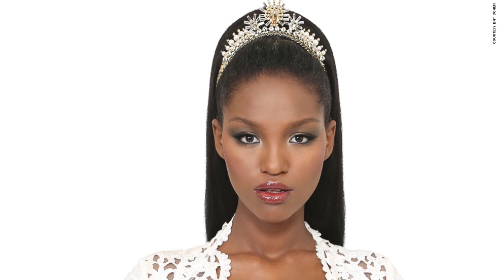 Yityish Aynaw Meet The First Black Miss Israel Cnn