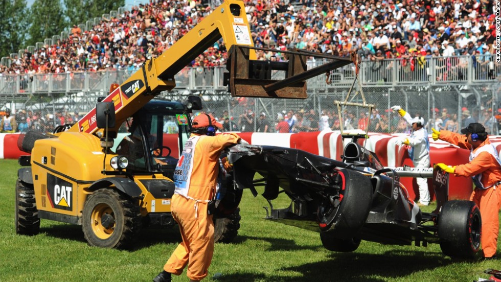 The important role of motorsport&#39;s marshals has been highlighted by the death of Canadian Mark Robinson as Esteban Gutierrez&#39;s Sauber was removed from the track after the 2013 Canadian Grand Prix.