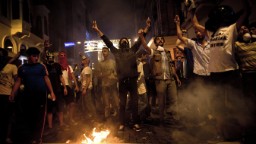 130709094332 turkey protesters hp video Counter-terror police arrest dozens in Istanbul raids