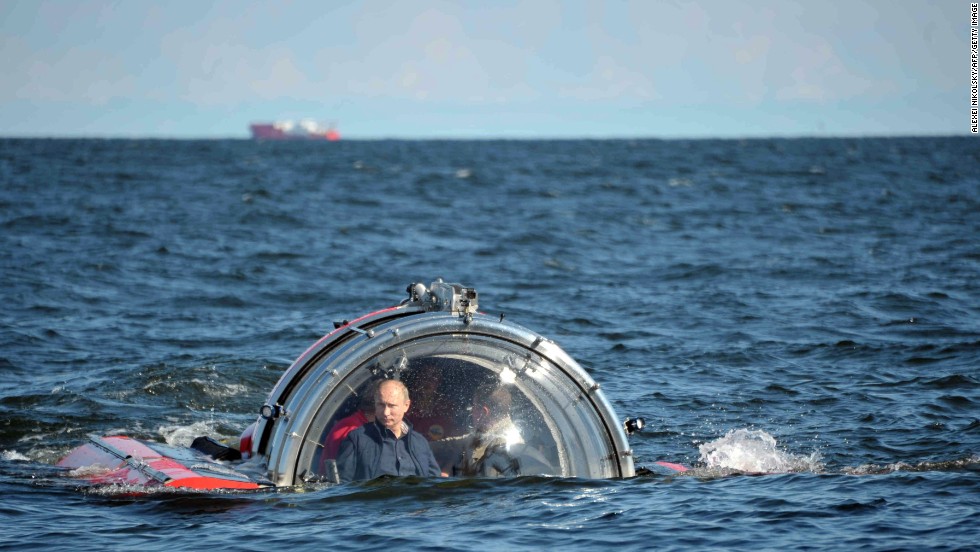 Putin submerges on board Sea Explorer 5 bathyscaphe near the isle of Gogland in the Gulf of Finland on July 15, 2013.
