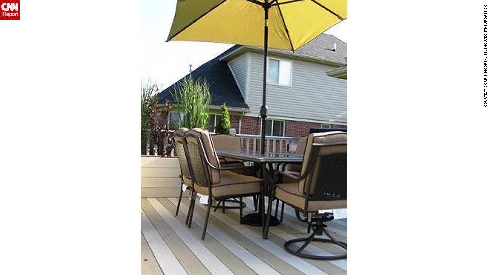 &lt;a href=&quot;http://ireport.cnn.com/docs/DOC-1005429&quot;&gt;Corrie Moore&lt;/a&gt; and her husband painted their deck boards in tan and cream stripes to give the illusion of a larger deck.