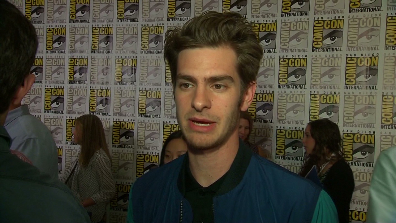 andrew garfield gay or bisexual