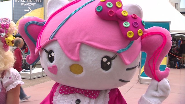 Comic Con Hello Kitty Cnn Video