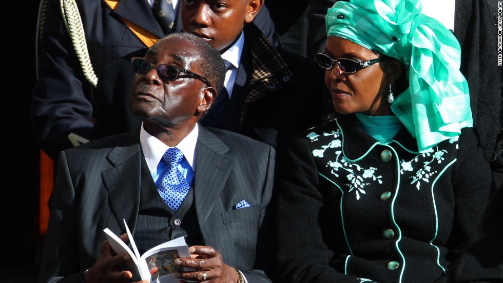 The Mugabes attend Pope Francis&#39; inauguration Mass in March 2013.