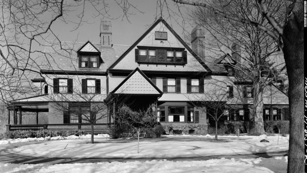 President Theodore Roosevelt&#39;s Sagamore Hill home, in Oyster Bay, New York, often served as his vacation retreat. 